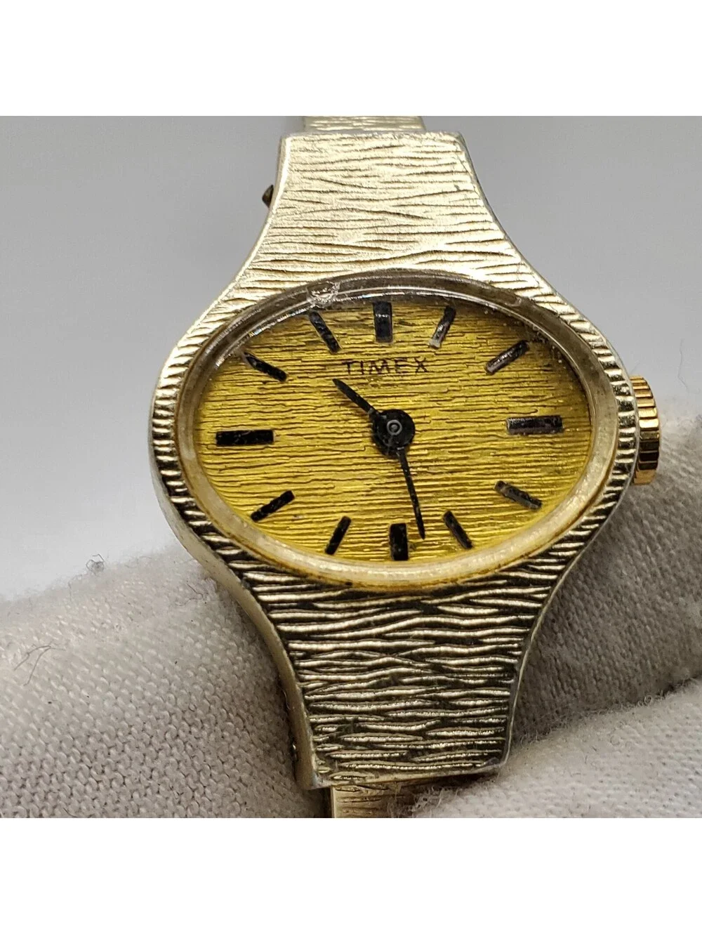 Vintage Timex Mechanical Womens Bracelet Watch 22mm For Parts Or Repair